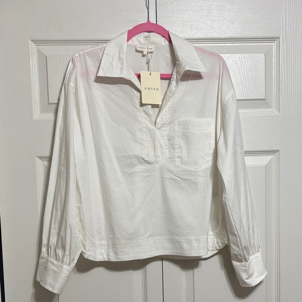 entro White Popover V Neck Shirt NWT